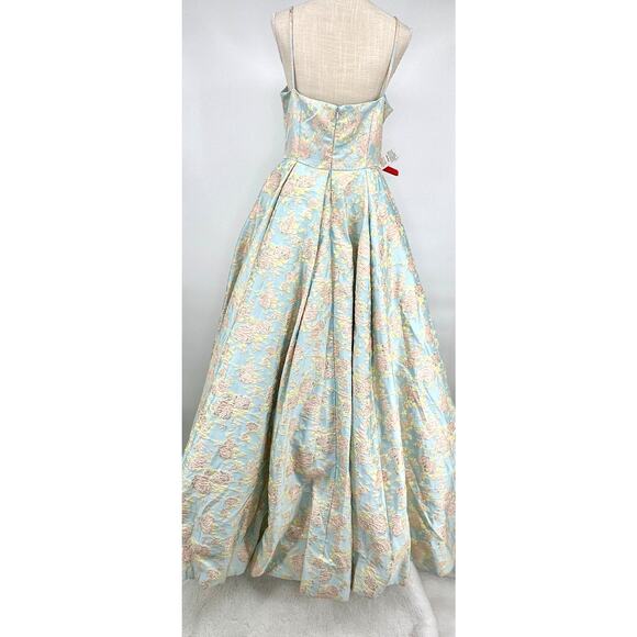 Mac‎ Duggal Floral Jacquard Ballgown 26117I Size 14 with POCKETS - Picture 5 of 16